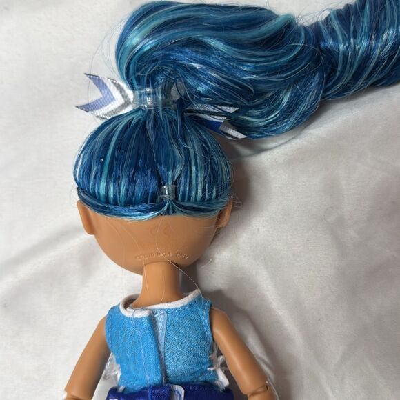 Rainbow High Cheer Skyler Bradshaw Cheerleader. - Picture 6 of 9